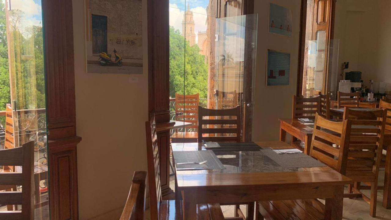 ホテル Hostal Zocalo メリダ エクステリア 写真
