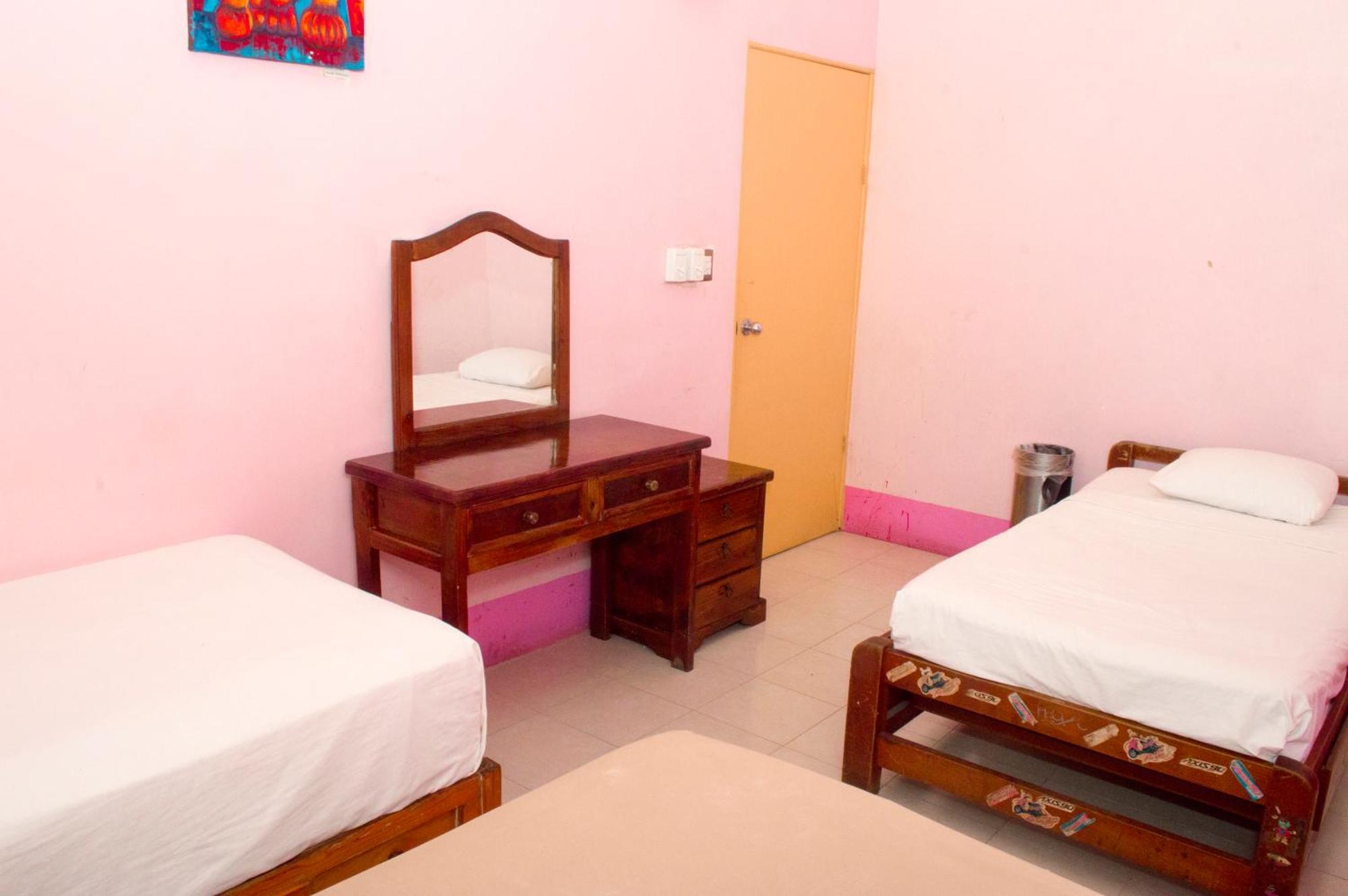 ホテル Hostal Zocalo メリダ エクステリア 写真